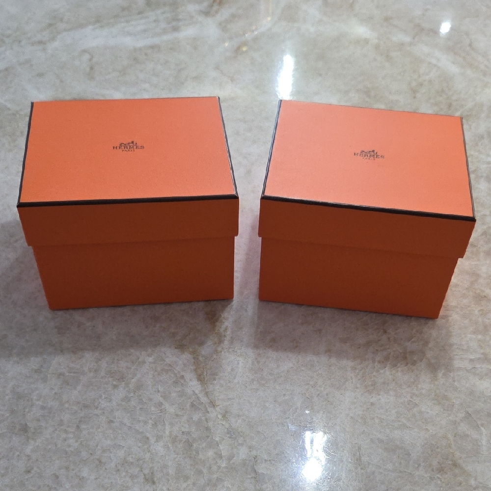 Hermès Orange Gift Boxes NEW!